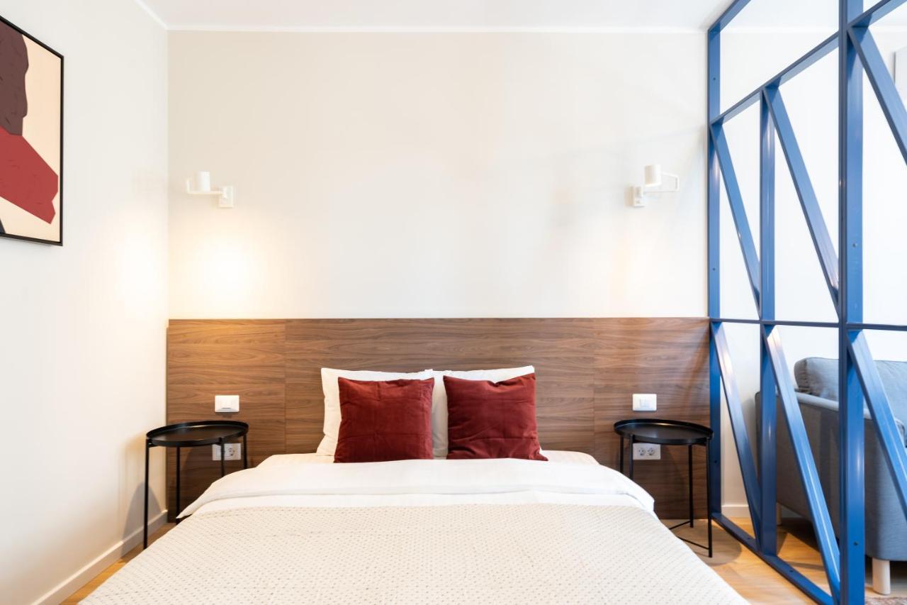 Elegant Studio In The Heart Of The Town Bucharest Exterior photo